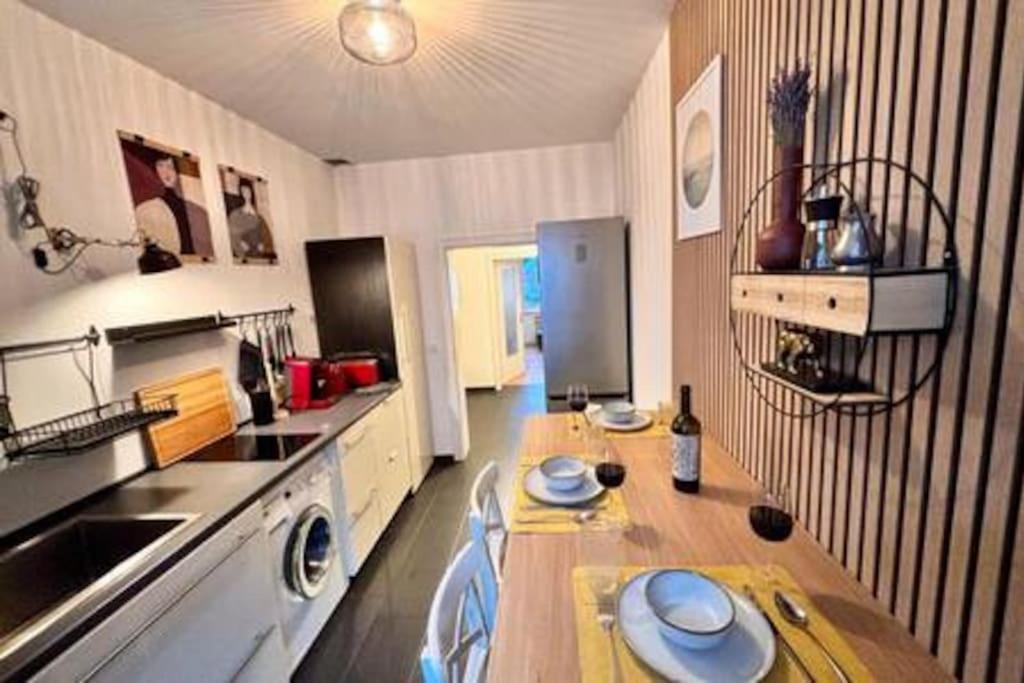Apartamento Modern & Stilvoll Mit Kino - Wii Essen Exterior foto